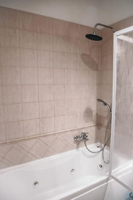 Appartamento Poccio House Fiumicino Esterno foto